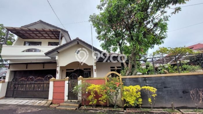 Siap Huni Rumah Mewah 5 Kamar di Arcamanik Dekat ke Mana Pun Siap Huni Rumah Mewah 5 Kamar di Arcamanik Dekat ke Mana Pun