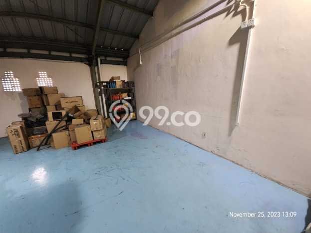 Gudang Kawasan , Luas 433m2m², Jalan Utama, Lokasi Ramai Gudang Kawasan , Luas 433m2m², Jalan Utama, Lokasi Ramai