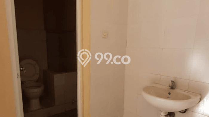 Ruko Dijual di Kuta LT 94m2, LB 193m2 untuk Investasi Ruko Dijual di Kuta LT 94m2, LB 193m2 untuk Investasi