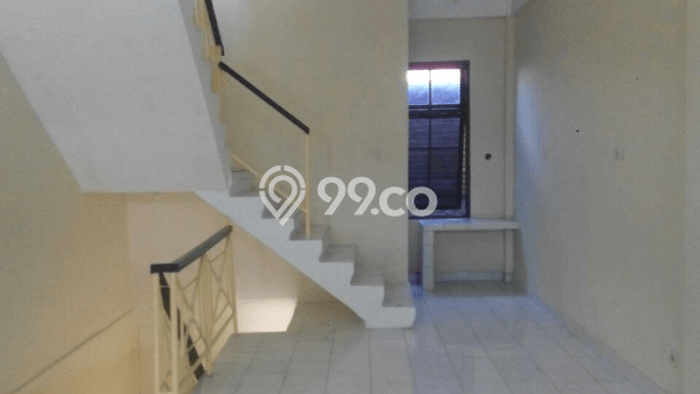 Ruko Dijual di Kuta LT 94m2, LB 193m2 untuk Investasi Ruko Dijual di Kuta LT 94m2, LB 193m2 untuk Investasi