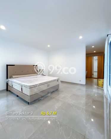 Hunian Elit LB 380m2 Siap Pakai Desain Elegan di Bintaro, Tangerang Selatan Hunian Elit LB 380m2 Siap Pakai Desain Elegan di Bintaro, Tangerang Selatan
