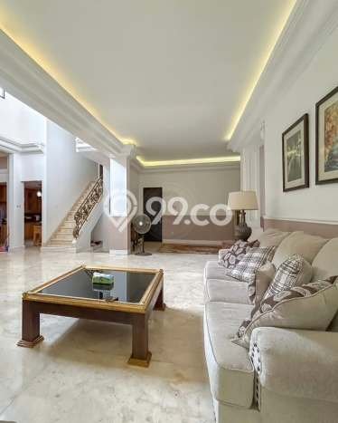 Hunian Mewah LB 130m2 Siap Huni Desain Elegan di Bintaro, Tangerang Selatan Hunian Mewah LB 130m2 Siap Huni Desain Elegan di Bintaro, Tangerang Selatan