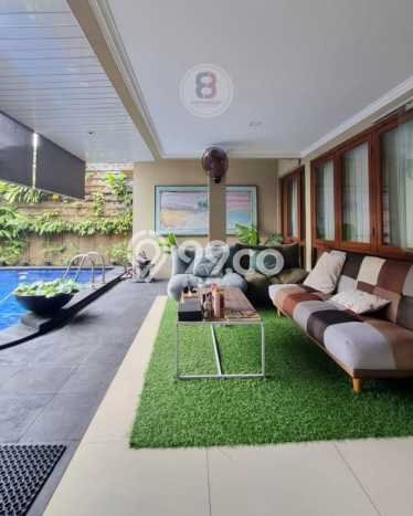 Dijual Rumah Mewah Megah Dengan View Eksklusif di Bintaro, Tangerang Selatan Dijual Rumah Mewah Megah Dengan View Eksklusif di Bintaro, Tangerang Selatan