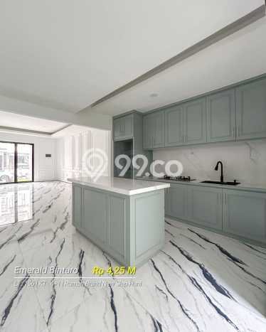 Rumah Mewah LB 162m2 Siap Pakai Desain Elegan di Bintaro, Tangerang Selatan Rumah Mewah LB 162m2 Siap Pakai Desain Elegan di Bintaro, Tangerang Selatan