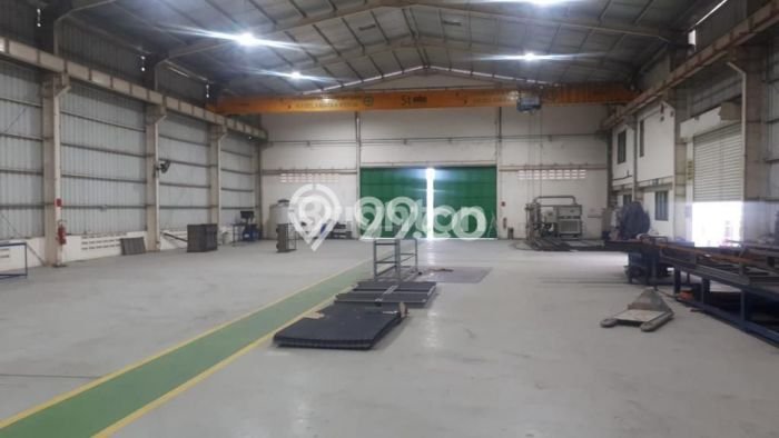 Gudang Strategis di Cikarang, Luas 1500m², Kawasan Komersial, Tingkat Keramaian Tinggi Gudang Strategis di Cikarang, Luas 1500m², Kawasan Komersial, Tingkat Keramaian Tinggi
