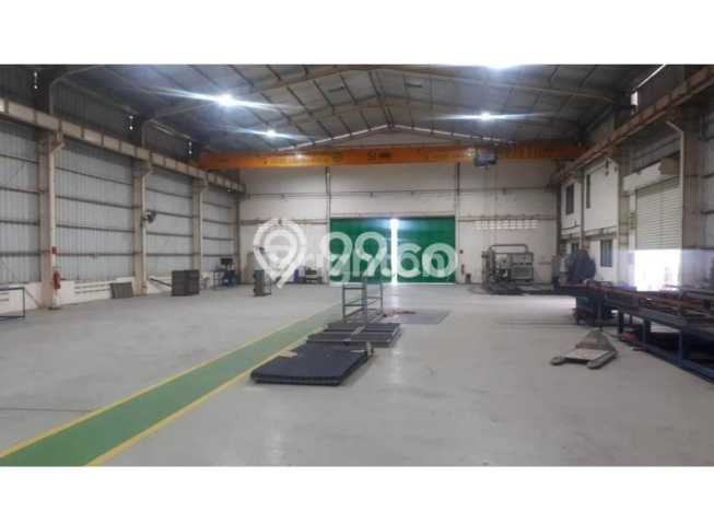 Gudang Strategis di Cikarang, Luas 1500m², Kawasan Komersial, Tingkat Keramaian Tinggi Gudang Strategis di Cikarang, Luas 1500m², Kawasan Komersial, Tingkat Keramaian Tinggi