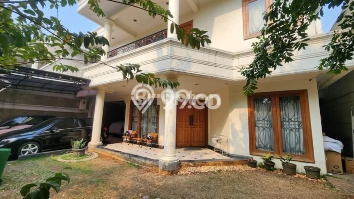 Ready to Use! Premium House LT 855m2 Desain Modern di Cipete Ready to Use! Premium House LT 855m2 Desain Modern di Cipete