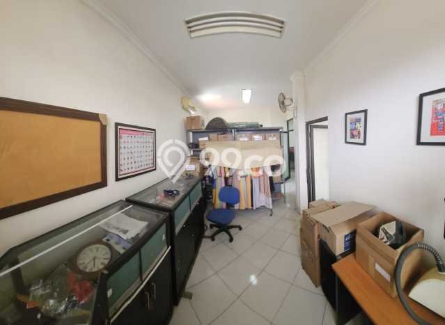Gudang Bagus Dijual LB 644m2 Lokasi Strategis Jakarta Timur Area Cocok untuk Berbisnis Gudang Bagus Dijual LB 644m2 Lokasi Strategis Jakarta Timur Area Cocok untuk Berbisnis