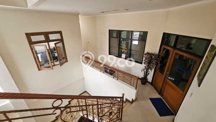 Gudang Bagus Dijual LB 644m2 Lokasi Strategis Jakarta Timur Area Cocok untuk Berbisnis Gudang Bagus Dijual LB 644m2 Lokasi Strategis Jakarta Timur Area Cocok untuk Berbisnis