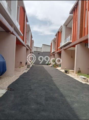 Dijual Cepat Rumah Favorit Siap Huni LB 120m2 di Cilodong, Depok Dijual Cepat Rumah Favorit Siap Huni LB 120m2 di Cilodong, Depok