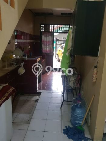 Rumah Minimalis 3 KT di Bintara Bekasi Semi Furnished Rumah Minimalis 3 KT di Bintara Bekasi Semi Furnished