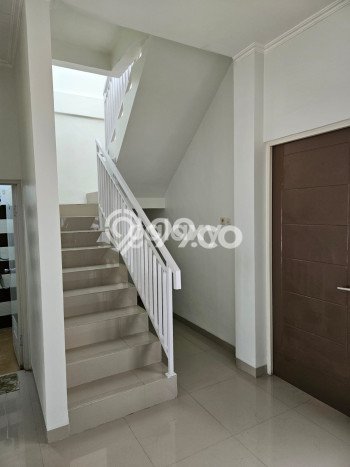 Jual Rumah Minimalis Bagus Punya 3 KT di Buduran Sidoarjo SHM Jual Rumah Minimalis Bagus Punya 3 KT di Buduran Sidoarjo SHM
