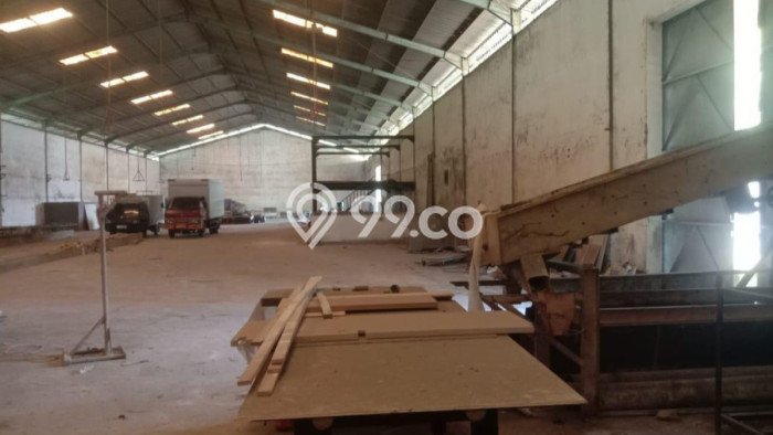 Unit Pabrik Dijual di Gempol Pasuruan Luas Tanah 7890m2, Luas Bangunan 1600m2 Unit Pabrik Dijual di Gempol Pasuruan Luas Tanah 7890m2, Luas Bangunan 1600m2