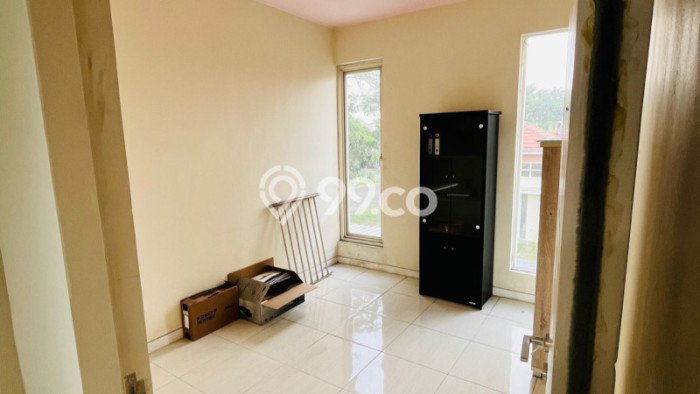 Rumah Modern Minimalis 2 KT Bisa Langsung Pindah di Taman Rumah Modern Minimalis 2 KT Bisa Langsung Pindah di Taman