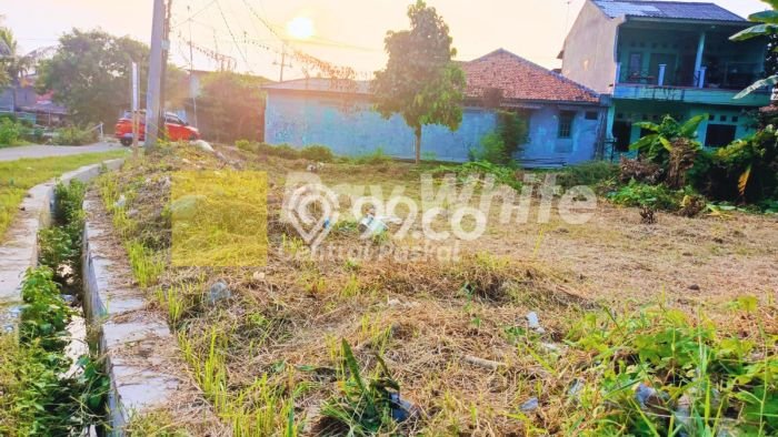 Tanah Dijual di Karawang Seluas 272m2 Strategis Tanah Dijual di Karawang Seluas 272m2 Strategis