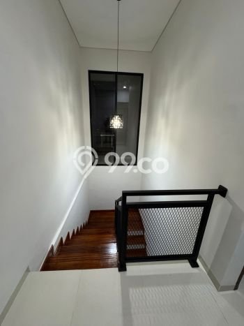 Rumah 3 KT 3 KM Fully Furnished di Lokasi Prestisius Geger Kalong, Bandung Rumah 3 KT 3 KM Fully Furnished di Lokasi Prestisius Geger Kalong, Bandung