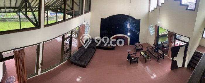Dijual Vila Kawasan , Luas 1579m2m², Dekat ke transportasi Dijual Vila Kawasan , Luas 1579m2m², Dekat ke transportasi
