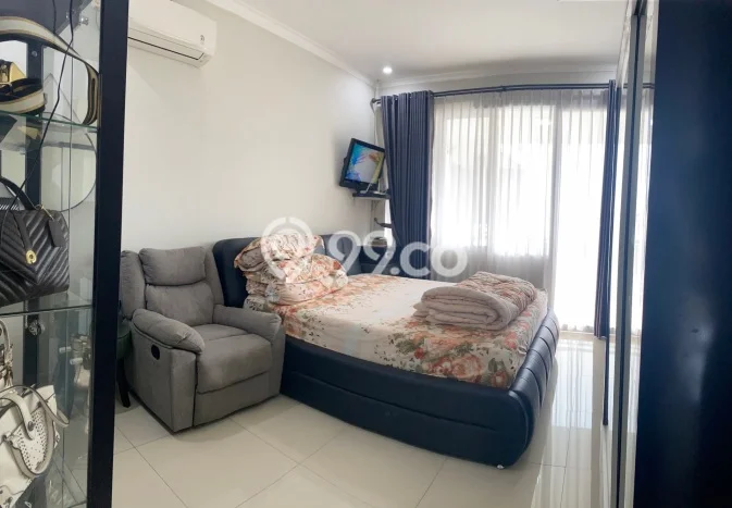 Rumah Eksklusif Dijual LT 330m2 di Babakan Ciparay, Bandung Rumah Eksklusif Dijual LT 330m2 di Babakan Ciparay, Bandung