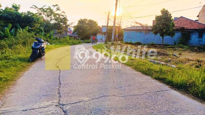 Tanah Dijual di Karawang Seluas 272m2 Strategis Tanah Dijual di Karawang Seluas 272m2 Strategis