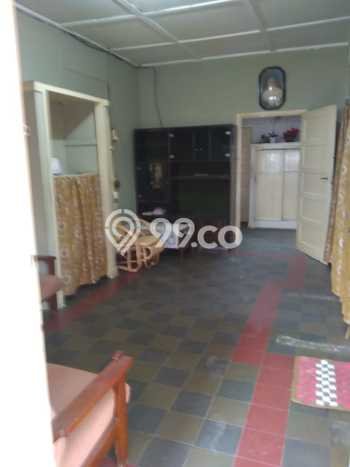 Rumah dengan Lokasi Strategis 2 KT di Cicendo, Bandung Rumah dengan Lokasi Strategis 2 KT di Cicendo, Bandung