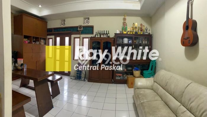 For Sale! Luxury House LT 492m2 Desain Elegan di Cimahi For Sale! Luxury House LT 492m2 Desain Elegan di Cimahi