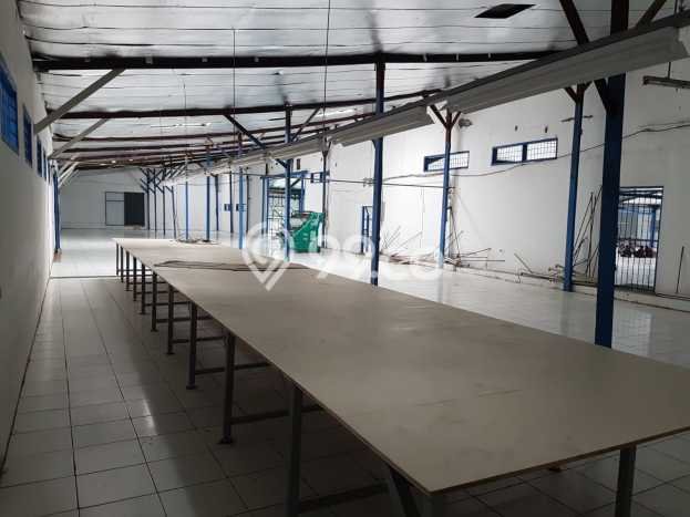 Pabrik Dijual di Cibiru Bandung dengan LB 2500m2 Pabrik Dijual di Cibiru Bandung dengan LB 2500m2
