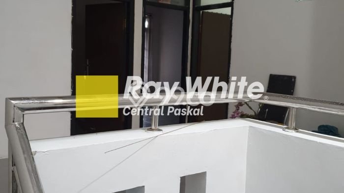 Rumah Modern 5 KT LT 96m2 di Sarijadi Rumah Modern 5 KT LT 96m2 di Sarijadi