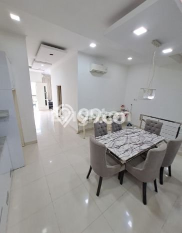 Rumah Strategis dengan Luas Tanah 90m² dan Luas Bangunan 225m² di Area Sunter, Jakarta Utara Rumah Strategis dengan Luas Tanah 90m² dan Luas Bangunan 225m² di Area Sunter, Jakarta Utara