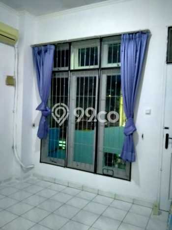 Jual Rumah Favorit Siap Huni LB 162m2 di Tambora, Jakarta Barat Jual Rumah Favorit Siap Huni LB 162m2 di Tambora, Jakarta Barat