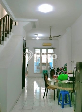 Jual Rumah Favorit Siap Huni LB 162m2 di Tambora, Jakarta Barat Jual Rumah Favorit Siap Huni LB 162m2 di Tambora, Jakarta Barat