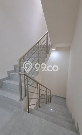 Rumah Terawat di Pademangan, Jakarta Utara, LT 70m2m², LB 200m2m² Rumah Terawat di Pademangan, Jakarta Utara, LT 70m2m², LB 200m2m²