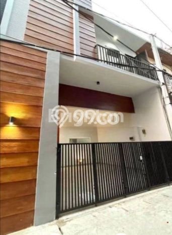 HOT LISTING! Rumah Nyaman di Sunter, Luas 61m² Bangunan 137m² HOT LISTING! Rumah Nyaman di Sunter, Luas 61m² Bangunan 137m²