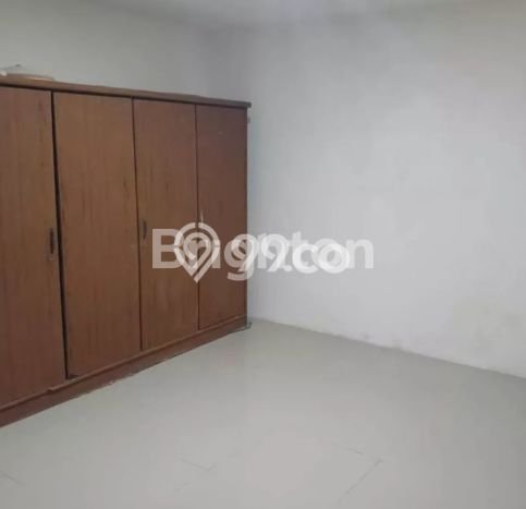 Rumah Lokasi Strategis di Kelapa Gading, Jakarta Utara, LT 120m² LB 180m² Rumah Lokasi Strategis di Kelapa Gading, Jakarta Utara, LT 120m² LB 180m²