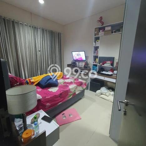 Rumah Mewah LB 140m2 Siap Huni Desain Elegan di Jakarta Garden City, Jakarta Timur Rumah Mewah LB 140m2 Siap Huni Desain Elegan di Jakarta Garden City, Jakarta Timur