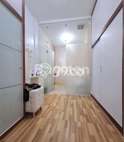 Rumah Elit Modern Tanpa Renovasi di Jelambar Jakarta Barat Rumah Elit Modern Tanpa Renovasi di Jelambar Jakarta Barat