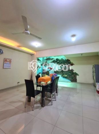 Rumah Elit LB 196m2 Siap Pakai Desain Elegan di Duri Kepa, Jakarta Barat Rumah Elit LB 196m2 Siap Pakai Desain Elegan di Duri Kepa, Jakarta Barat