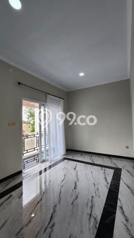 Rumah Modern Minimalis 3 Kamar Siap Huni di Ngaglik Rumah Modern Minimalis 3 Kamar Siap Huni di Ngaglik