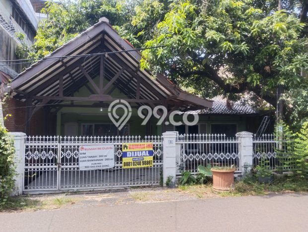Dijual Rumah Premium dengan Fasilitas Sekitar Lengkap di Kebayoran Lama, Jakarta Selatan Dijual Rumah Premium dengan Fasilitas Sekitar Lengkap di Kebayoran Lama, Jakarta Selatan