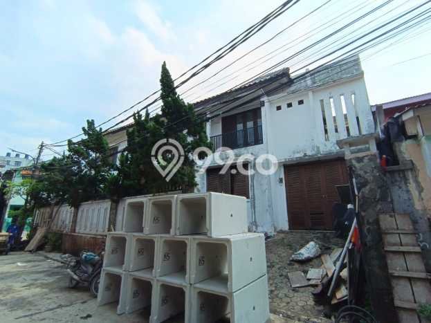 Siap Huni Hunian Elit 3 Kamar di Kebayoran Baru Dekat ke Mana Pun Siap Huni Hunian Elit 3 Kamar di Kebayoran Baru Dekat ke Mana Pun