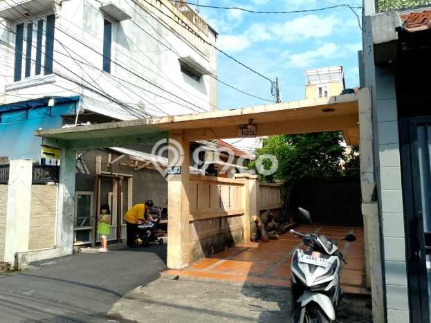 Dijual Rumah Luas Megah Dengan View Cantik di Slipi, Jakarta Barat Dijual Rumah Luas Megah Dengan View Cantik di Slipi, Jakarta Barat