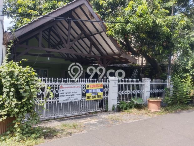 Dijual Rumah Premium dengan Fasilitas Sekitar Lengkap di Kebayoran Lama, Jakarta Selatan Dijual Rumah Premium dengan Fasilitas Sekitar Lengkap di Kebayoran Lama, Jakarta Selatan