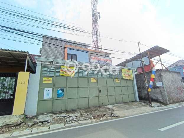 Siap Huni Rumah Mewah 3 Kamar di Pondok Aren Dekat ke Mana Saja Siap Huni Rumah Mewah 3 Kamar di Pondok Aren Dekat ke Mana Saja