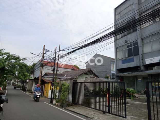 Dijual! Ruko di Duren Tiga Jakarta Selatan LT 108m2 / LB 185m2 Kawasan Strategis Dijual! Ruko di Duren Tiga Jakarta Selatan LT 108m2 / LB 185m2 Kawasan Strategis