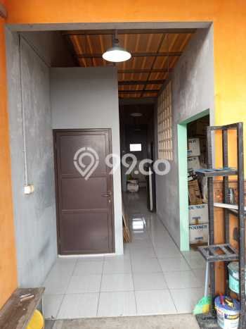 Area Ramai! Ruko Dijual di Pulo Gadung untuk Bisnis Luas Bangunan 215m2 Area Ramai! Ruko Dijual di Pulo Gadung untuk Bisnis Luas Bangunan 215m2