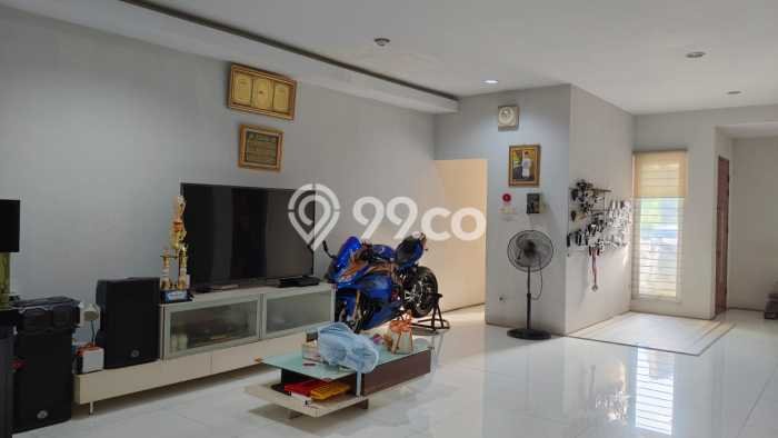 Rumah sewa siap huni 4 KT di Harapan Indah, Bekasi Rumah sewa siap huni 4 KT di Harapan Indah, Bekasi