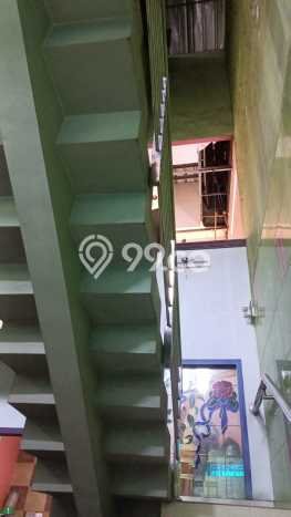 Dijual Rumah Luas Elegan Dengan View Cantik di Grogol, Jakarta Barat Dijual Rumah Luas Elegan Dengan View Cantik di Grogol, Jakarta Barat