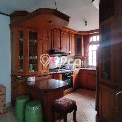 Hunian Mewah Dijual LT 290m2 di Duren Sawit, Jakarta Timur Hunian Mewah Dijual LT 290m2 di Duren Sawit, Jakarta Timur