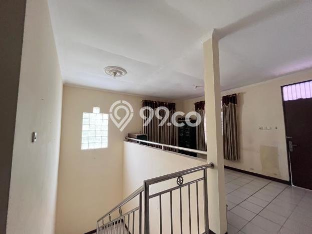 Dijual Rumah Hook di Perumahan Nyaman Dan Asri, Pondok Kelapa Dijual Rumah Hook di Perumahan Nyaman Dan Asri, Pondok Kelapa