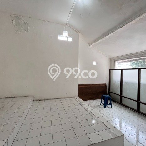 Rumah Luxury Modern Tanpa Renovasi di Pondok Kelapa Jakarta Timur Rumah Luxury Modern Tanpa Renovasi di Pondok Kelapa Jakarta Timur
