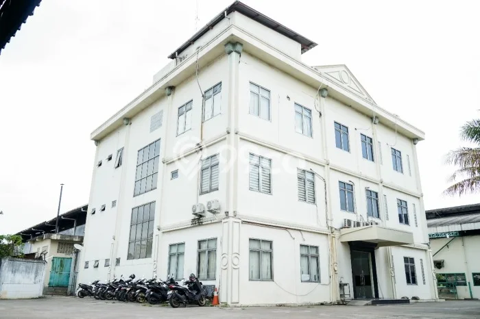 Gudang Dijual di Jakarta Barat LT 33958m2 & LB 26471m2 Lokasi Terbaik! Gudang Dijual di Jakarta Barat LT 33958m2 & LB 26471m2 Lokasi Terbaik!